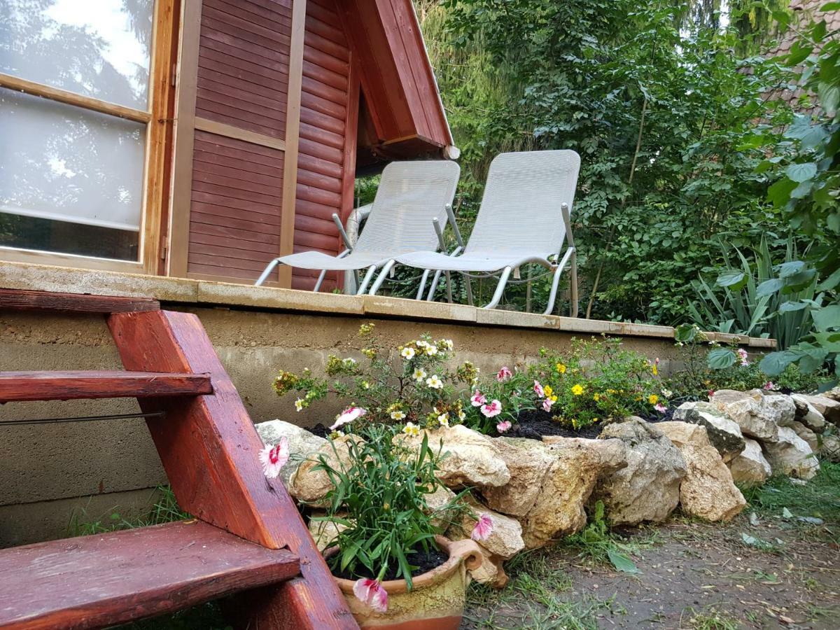 Cabin In The Woods Apartment Budapest